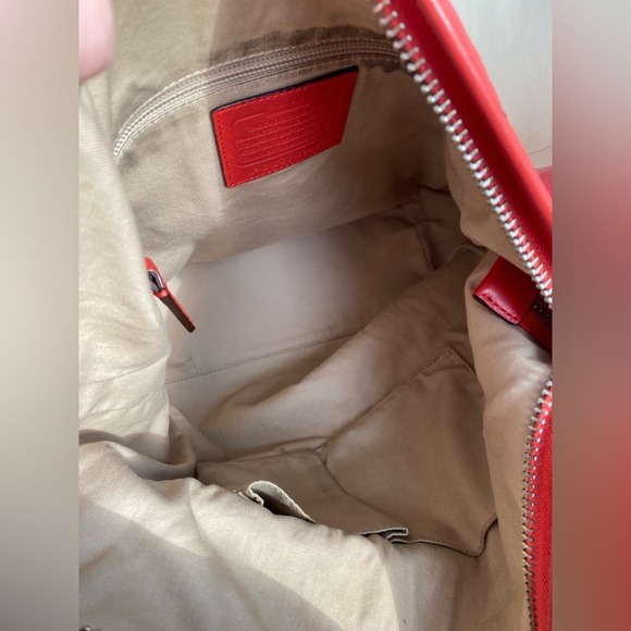 Coach 19893 Legacy Fiery Coral Retro Leather Duffle Hobo Bucket Shoulder Bag - Picture 13 of 16